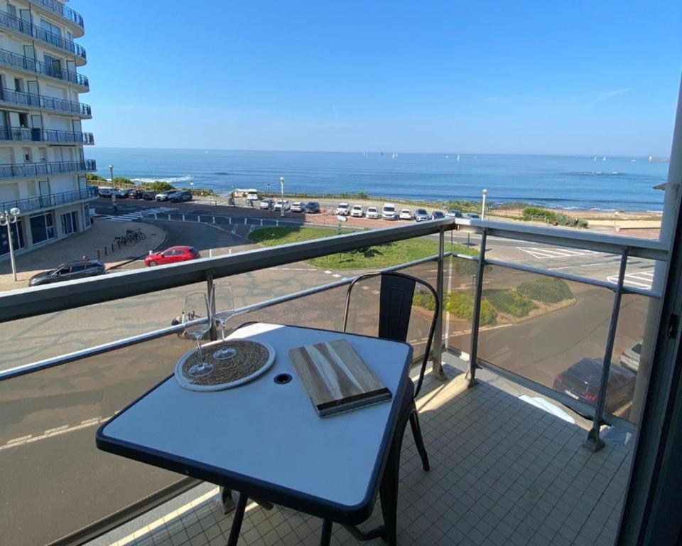 L'Arbre Du Voyageur Lägenhet Les Sables-dʼOlonne Exteriör bild